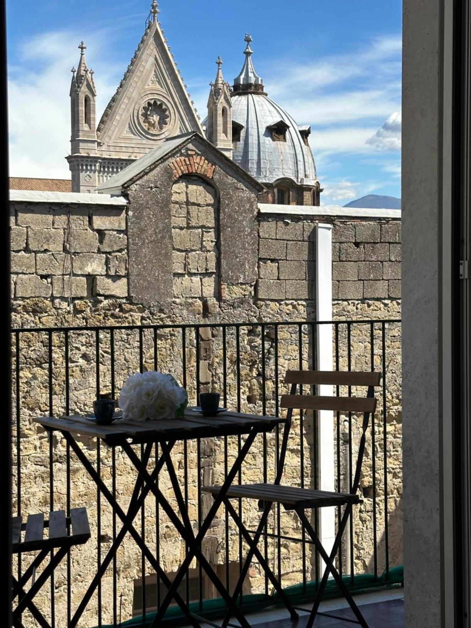 Vista Duomo Leilighet Napoli Eksteriør bilde